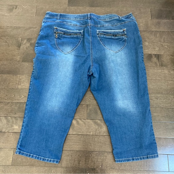 Pennington Size 28 Blue Capris Slightly Curvy Fit Inseam 21 - Picture 4 of 8